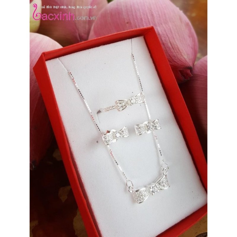 Bộ dây chuyền liền mặt, bông tai và nhẫn trang sức bạc Ý S925 Bạc Xinh - Nơ đẹp PP1429-RYE140827-RR1394