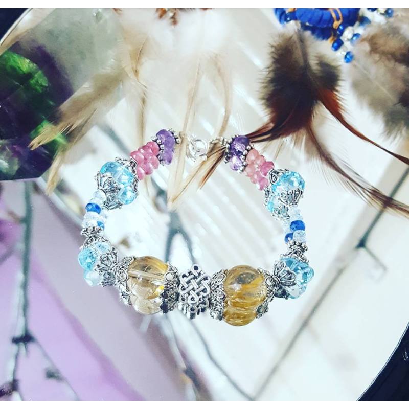 Vòng Đá Phong Thủy Thạch Anh Tóc Vàng, Topaz