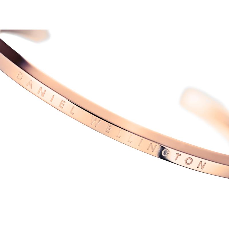 Vòng tay nữ Daniel Wellington CLASSIC CUFF ROSE - Cỡ nhỏ 155mm (Vàng)