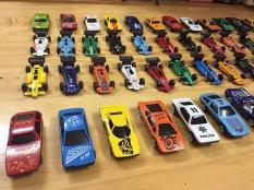 SET 50 Ô TÔ SẮT CHO BÉ LOẠI 1