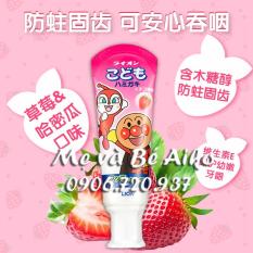 Kem đánh răng Lion Nhật Bản trẻ em hương dâu 40g