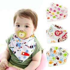 Khăn yếm tam giác có cúc bấm 10 chiếc