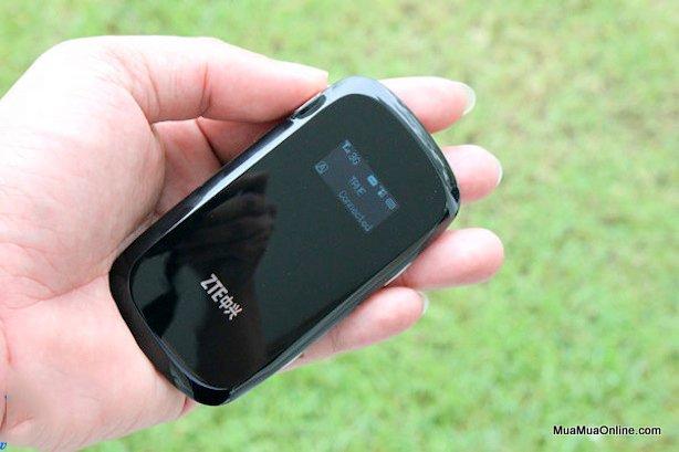 Bộ phát wifi từ sim 3G/4G MF61 phiên bản darkin( đen) - Tặng kèm combo ( Tai nghe và sim)...