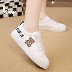 Giày sneaker thể thao nữ hình gấu FM001