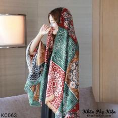 Khăn Choàng Cổ Họa Tiết Thổ Cẩm Ô Vuông Màu Đỏ Phối Xanh Rêu – Cotton Viscose – 180x100cm – Mã KC063