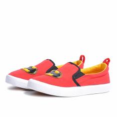 Giày vải bé trai Batman Bitis DSB117799