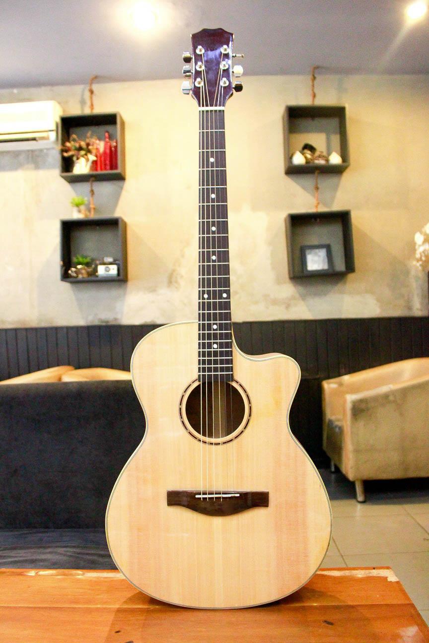 Đàn Guitar Acoustic VE-70 ( màu gỗ tự nhiên )