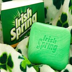 Xà bông cục Irish Spring được ưa chuộng nhất tại Mỹ.