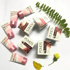 Trọn bộ 10 sản phẩm : 5 Pond’s dưỡng trắng (8g/tuýt) + 5 Pond’s ngăn ngừa lão hóa (10g/hộp) + tặng 1 túi đựng mỹ phẩm xinh xắn