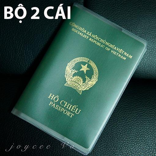 Bộ 2 cái vỏ bao hộ chiếu (passport) dẻo trong có khe đựng vé máy bay và các loại thẻ...