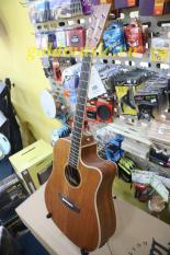 Đàn guitar Acoustic Tanglewood TWU-DCE