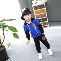 Set bộ thể thao tia set có mũ cho bé