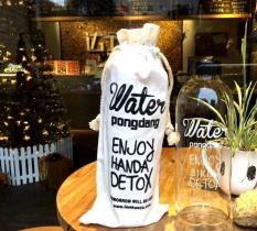 Bình nước Detox water pong dang 1000ml + túi đựng ( màu ngẫu nhiên)