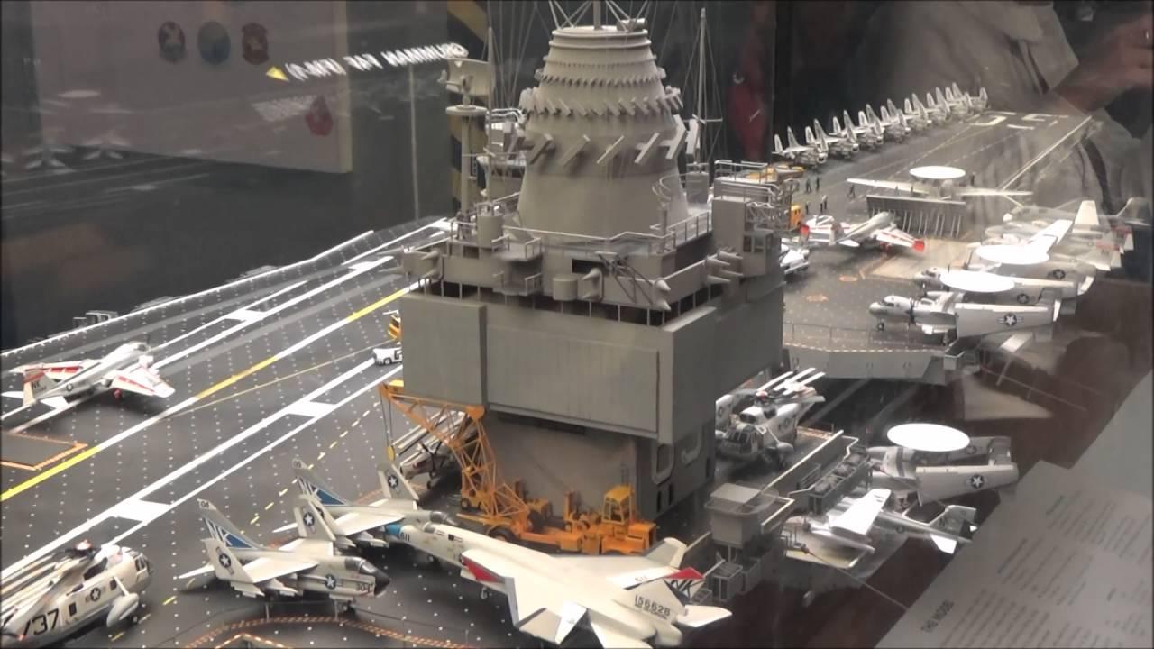 [HCM]Tàu chiến mô hình lắp ráp - 1/350 USS Enterprise Aircraft Carrier