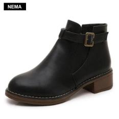 Giày chelsea boots nữ có đai Nema NM3758B-Đen