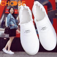 Giày Lười Nữ Đế Slip-on Đẹp Màu Trắng Cách Điệu Phong Cách Thu Đông 2402