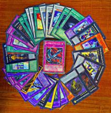 Thẻ bài Yugi loại đẹp giá tốt