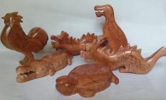 Bộ 2 Thú gỗ lắp ghép 3D ( gỗ phủ sơn mài , mỹ nghệ Huế giao hàng ngẫu nhiên )