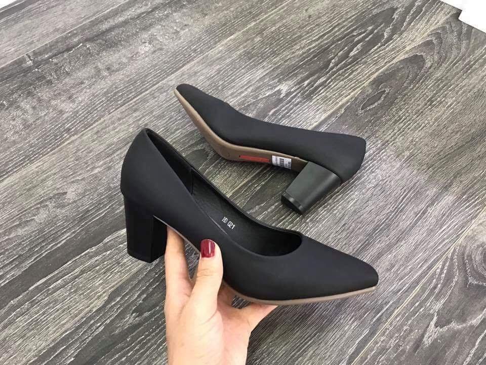 Giày gót vuông đen 5 cm êm chân