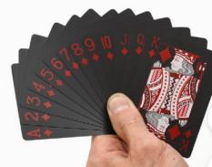 BỘ BÀI POKER NHỰA PVC MÀU ĐEN CHỐNG THẤM NƯỚC