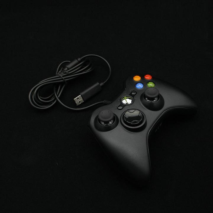 Tay cầm chơi game Xbox 360 có dây