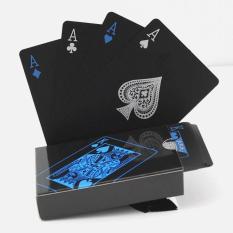 Bộ bài tây chất liệu nhựa PVC chống thấm nước POKER99 độ đàn hồi tốt, không dễ gãy, thiết kế nền màu đen thời trang và mới mẻ