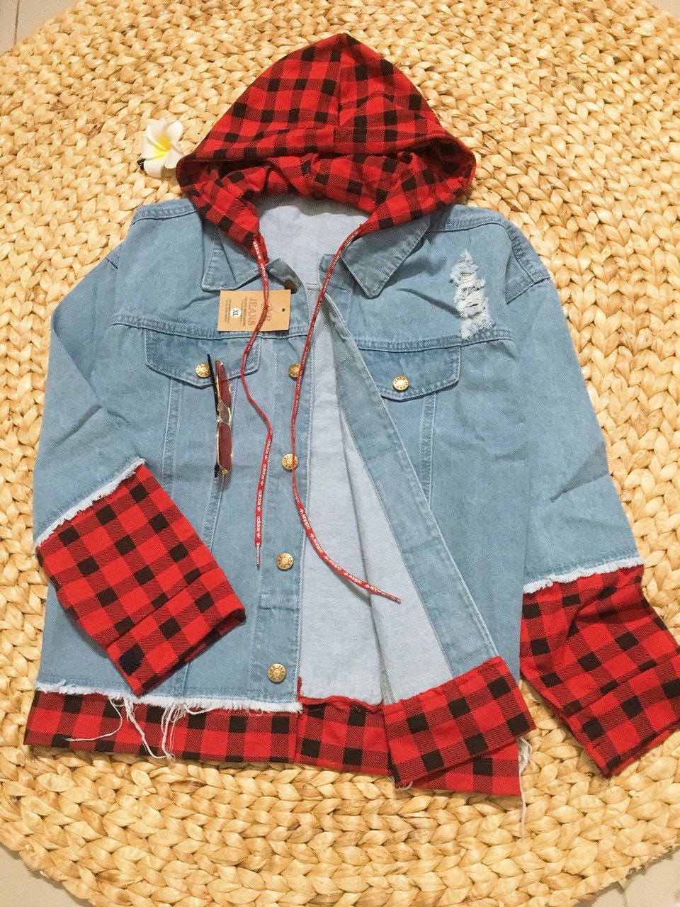 [HCM]Áo khoác jean nữ sơ mi đỏ - áo khoác jeans Hàn Quốc style form rộng đáng yêu size M-L-XL...
