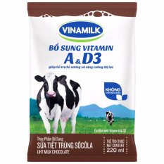Thùng 48 Bịch Sữa tiệt trùng Vinamilk sôcôla 220ml