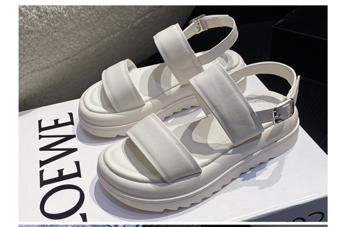 Sandal Nữ 2 Quai Ngang Da 4cm Siêu Êm