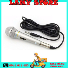 Micro Karaoke XINGMA AK-319 chống hú . Micro hát karaoke gia đình. Mic có dây dài 3m. Có trang bị lọc âm, âm thanh trong trẻo mượt mà, hát cực hay. Mic XingMa 319 thỏa mãn niềm đam mê ca hát của bạn., BH uy tín 1 đổi