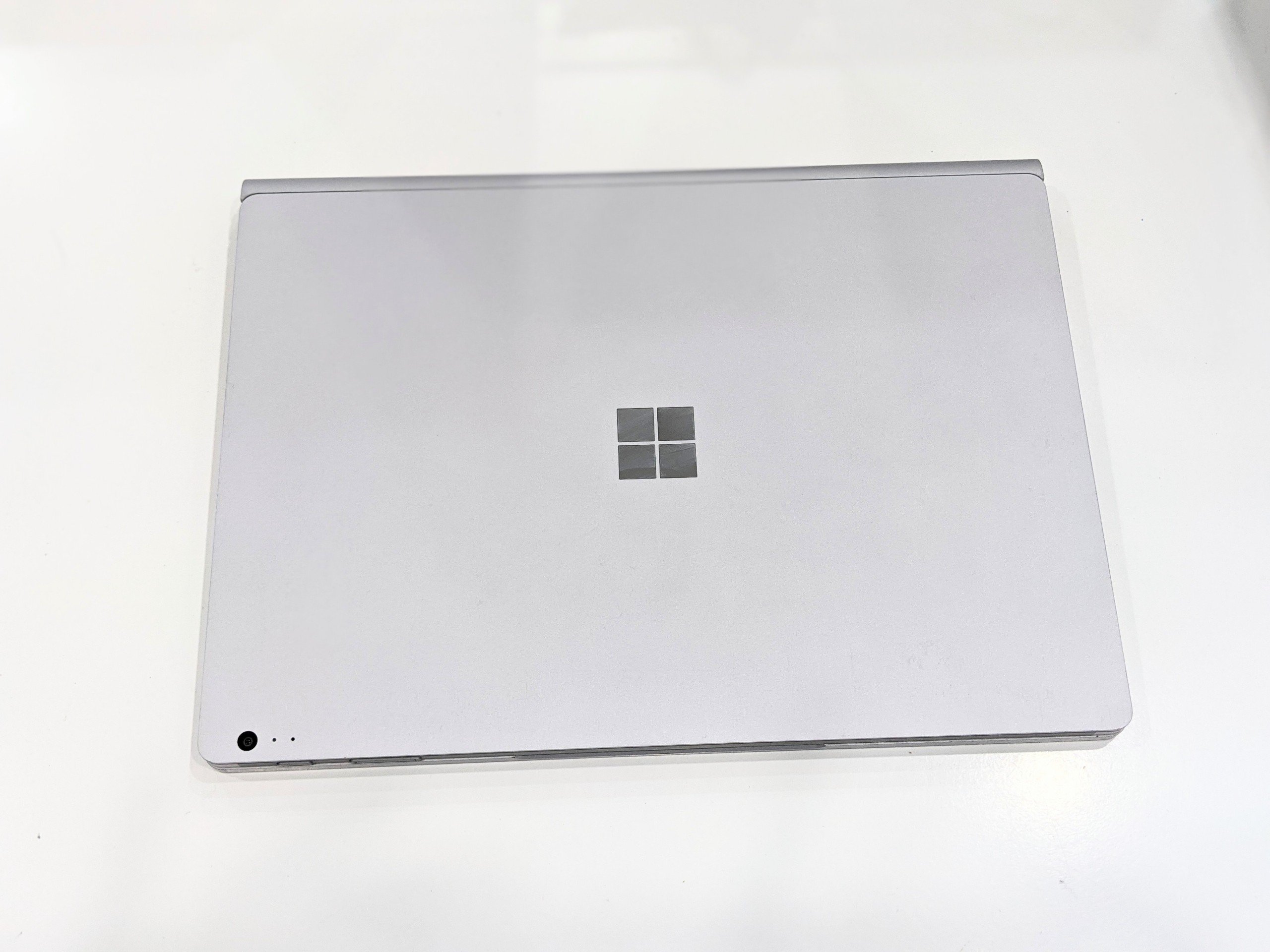 Máy tính bảng Microsoft Surface Book | Sử dụng Văn phòng - đồ họa nhanh mượt | Tặng kèm Dock...