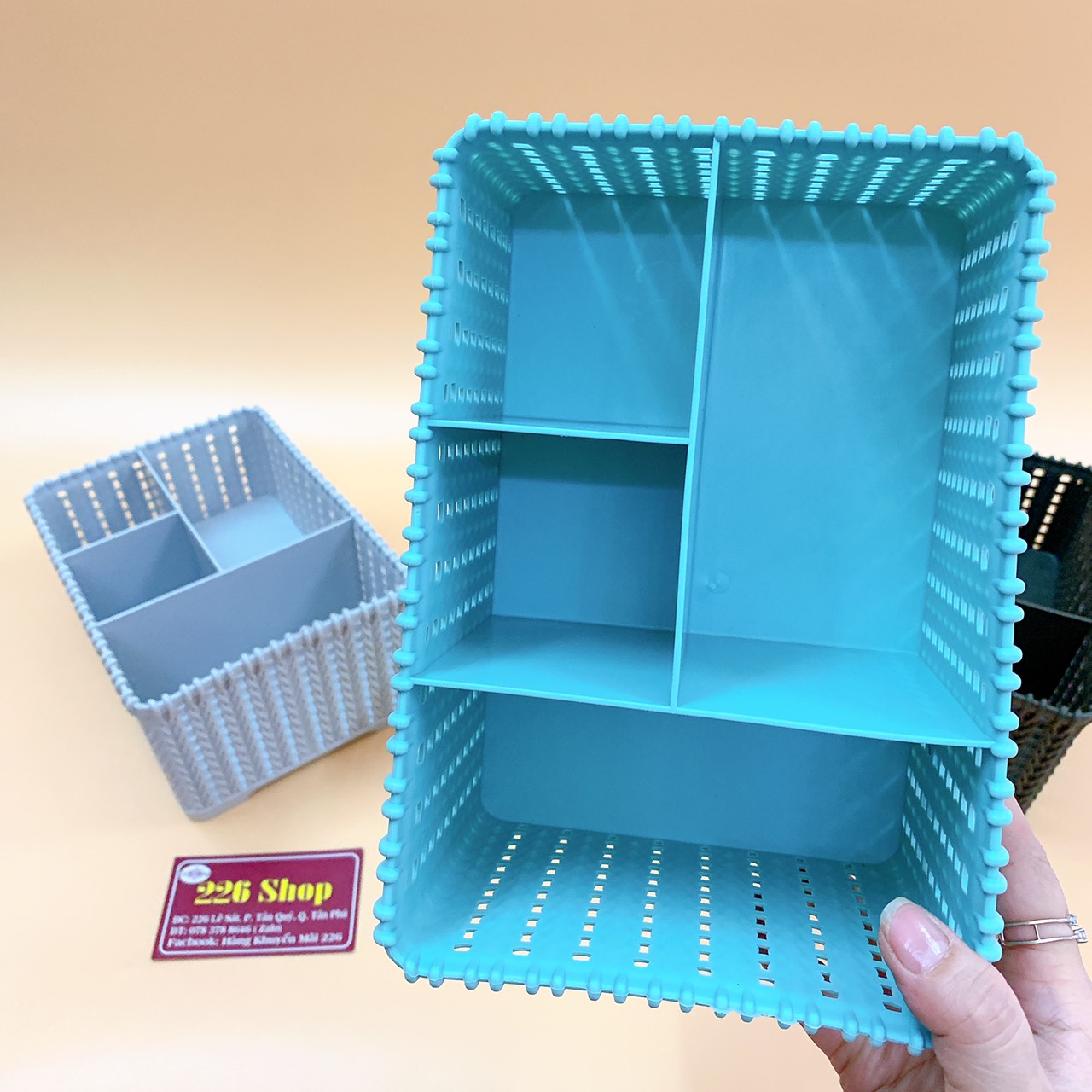 [HCM]Khay nhựa nhiều ngăn để bàn dáng chữ nhật Hồ Long [được chọn màu] .Kích thước 19x13x10