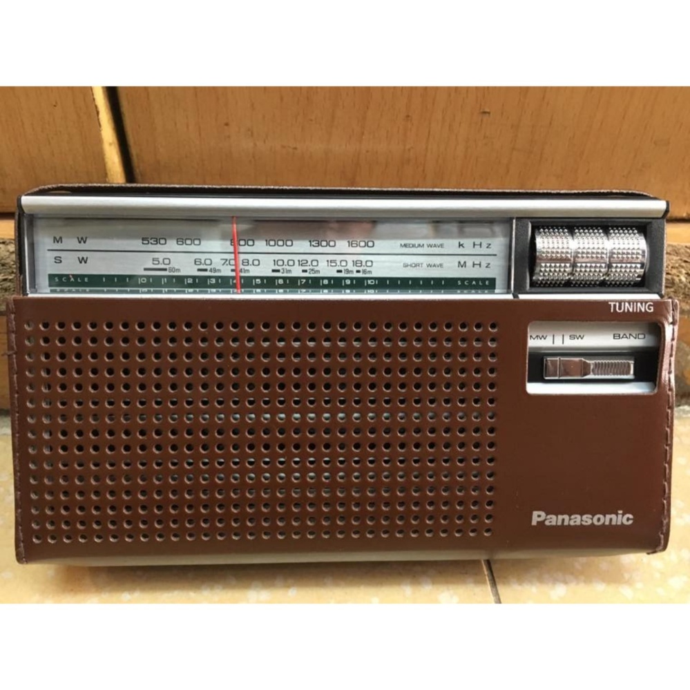 ĐÀI RADIO PANASONIC R-218D