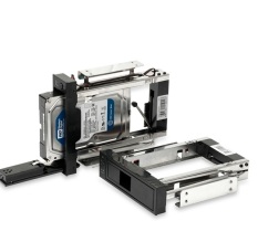 Hotswap cho máy tính bàn ORICO 1106SS (Đen)-Hàng phân phối chính hãng