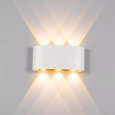 Đèn gắn tường chống nước ánh sáng hắc hai đầu vỏ trắng công suất 6W, 8W ánh sáng vàng