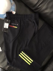 Quần thể thao Adidas có sọc ngang 8369 (đen)