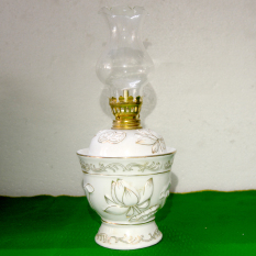 Đèn dầu sứ thờ cúng hoa sen trắng cao 22cm
