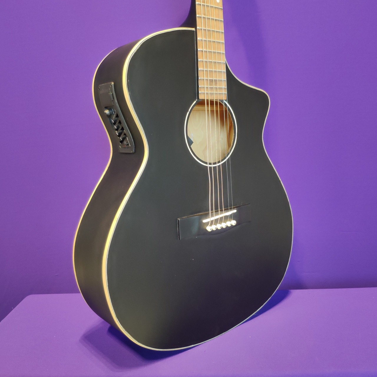 Đàn guitar acoustic tập chơi - Kết nối EQ ra loa - Mặt gỗ thông có ty chống cong cần...