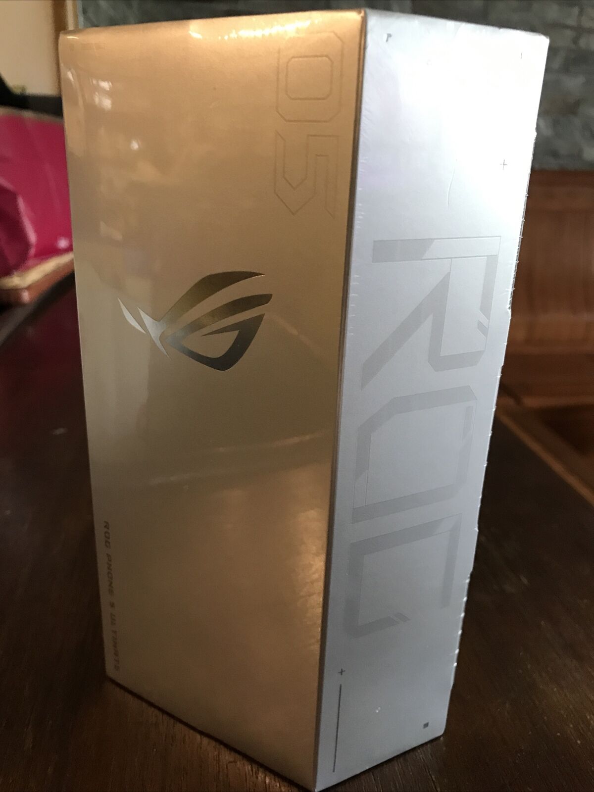 Brand New Asus ROG Phone 5 Ultimate 18G 512G Global Unlocked LIMITED EDITION
