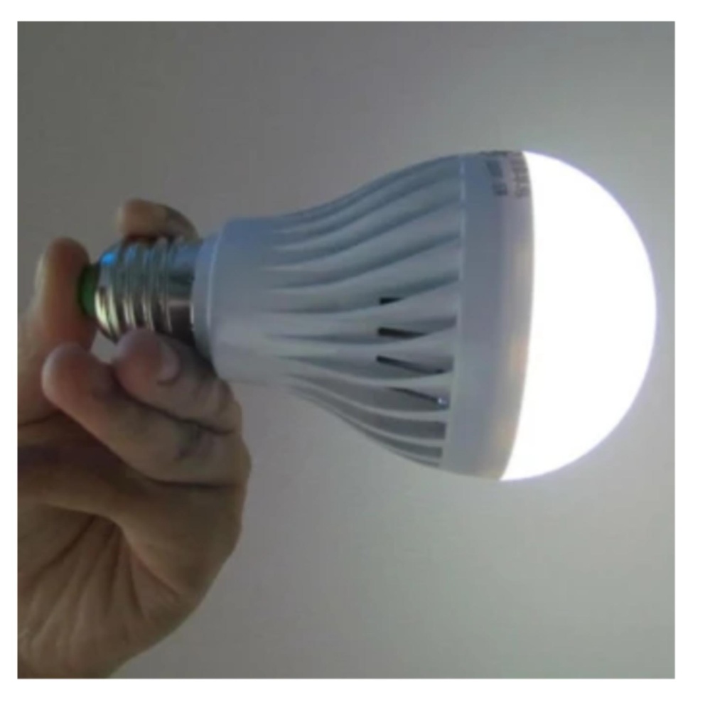 Bóng đèn led 9W cảm ứng tự sáng khi cúp điện