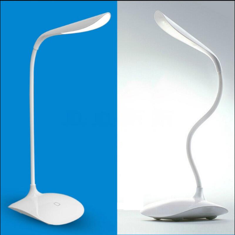 Bảng giá Đèn led để bàn chống cận thị có khe gắn pin(Trắng)