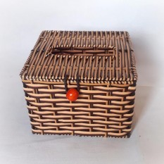 Hộp đựng giấy ăn giả mây vuông (14x14x10)