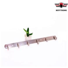 Móc treo quần áo inox 6 móc, móc quần áo, khoảng cách giữa 2 lỗ bắt vít móc 6 29cm, phần thân rất dày, mối hàn chắc chắn ( Không gỉ sét ) – Huy Tưởng