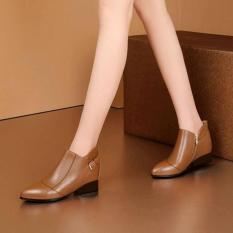 Giày boot nữ ROSATA bệt 3cm RO182