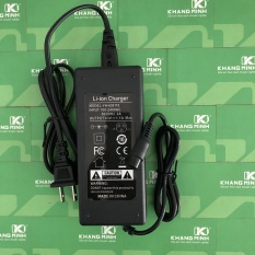 Sạc xe cân bằng 63V 1.1A, giắc tròn 4 chấu, có đèn báo đầy
