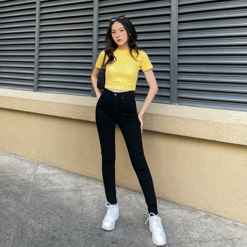 Quần jeans skinny MIEU lưng cao form vừa - GD32 (Đen)