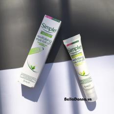 Lăn dưỡng mắt Simple Kind To Eyes Revitalising Eye Roll-On 15ml