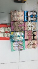 Giày sandals Quảng Châu cho bé gái size 26