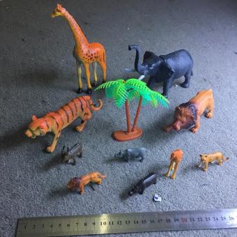 Bộ đồ chơi Các con thú trong rừng bằng nhựa dẻo Natural World  