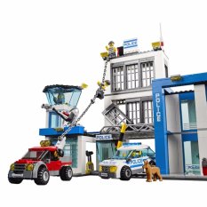 Bộ xếp hình Trụ Sở Cảnh Sát Thành Phố 10424